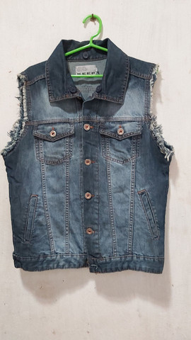 COLETE JEANS/ semi Novo - Foto 2