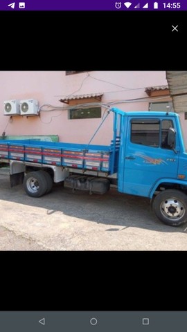 CAMINHÃO