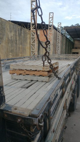 CAMINHÃO 2213