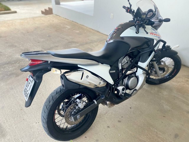 HONDA TRANSALP 700