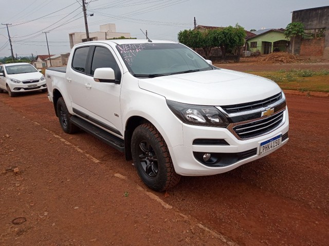 VENDO S10 DIESEL 16/17 AUTOMÁTICA 4X4