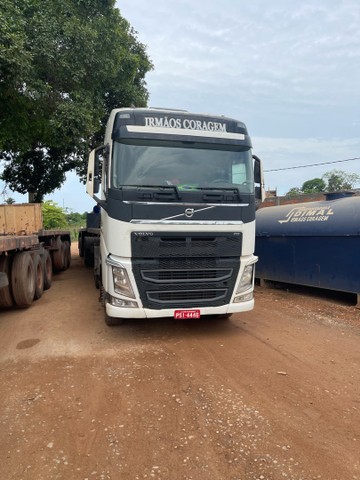 FH 460 6X4