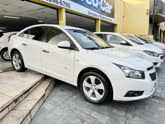 CRUZE 2014 SEDAN LT AUTOMÁTICO 1.8