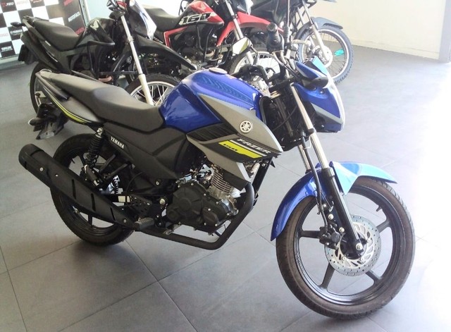 YAMAHA YS FAZER SED 150 2021/2021  GARANTIA DE FÁBRICA YAMAHA  RECEBO SUA MOTO USADA
