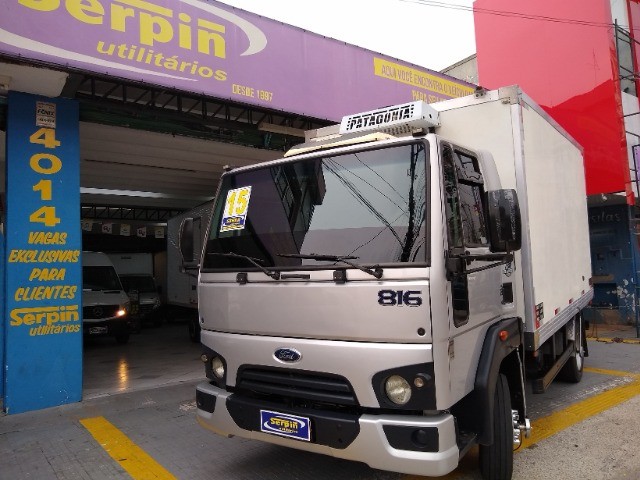 FORD CARGO 816 BAU REFRIGERADO 2015