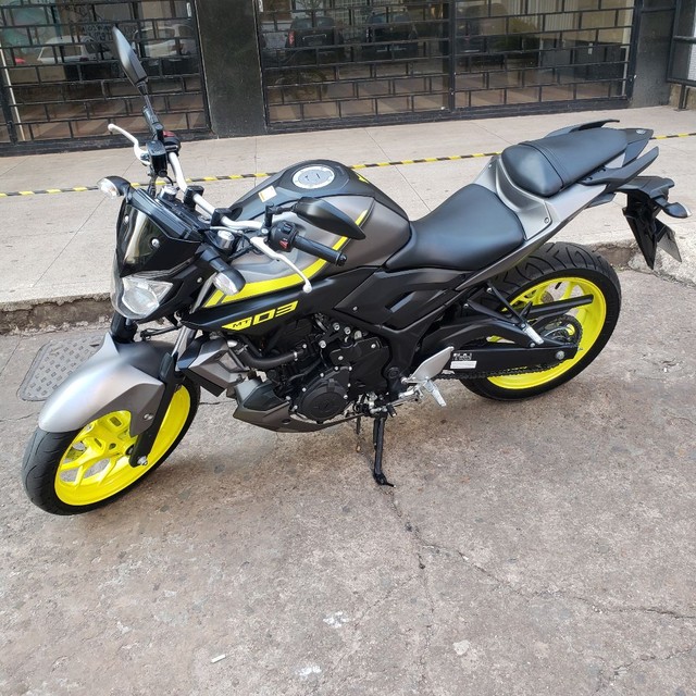 YAMAHA MT03 NOVÍSSIMA