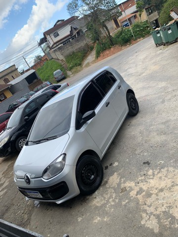 VOLKSWAGEN UP TAKE 2015