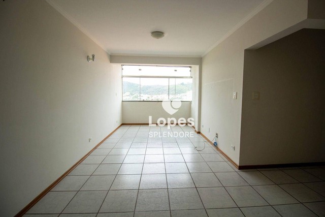 Apartamento com 3 dormitórios para alugar, 100 m² por R$ 2.498,00/mês - Centro (São Roque)