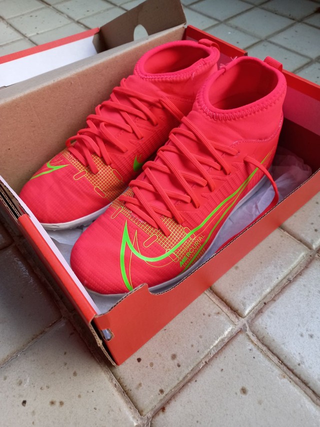 nike tam 35