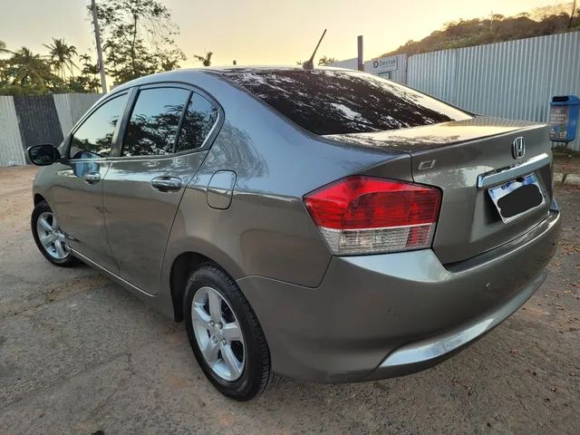 HONDA CITY honda-city-ex-automatico-troco-e-financio-aceito-carro-ou-moto-maior-ou-menor-valor  Used - the parking