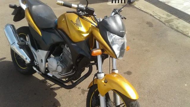 Cb 300r impecável 