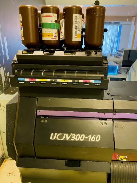 Plotter UV Mimaki UCJV300-160 Profissional - Impressão Multicamadas e Recorte Integrado - Foto 5