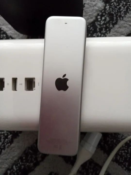 Apple TV 4K 32GB - Usado - Foto 3