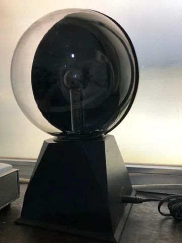 Abajur ou  Globo de plasma com efeitos de luzes e raios - Foto 2