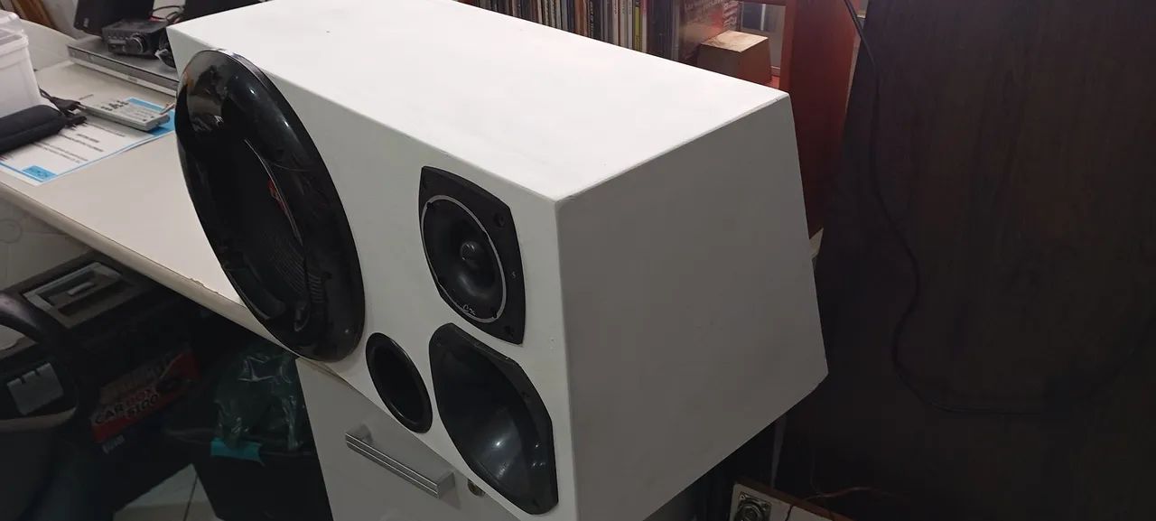 Vende-se caixa trio 12 polegadas em Mogi das cruzes 