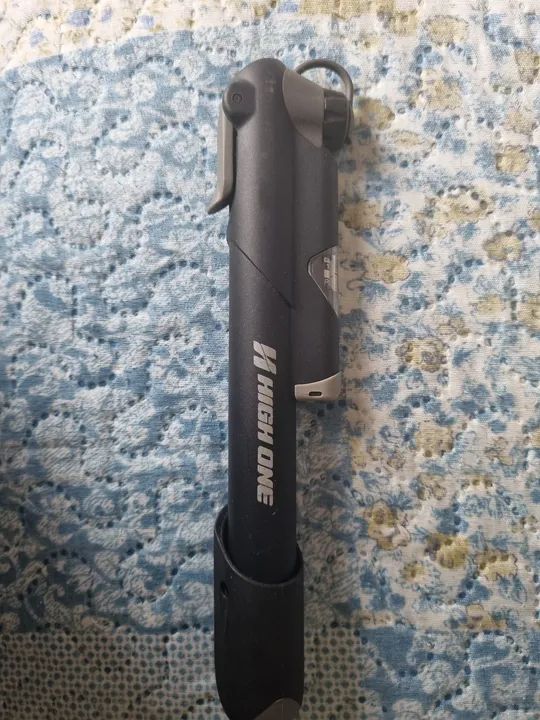 Bomba de Ar para Bicicleta High One