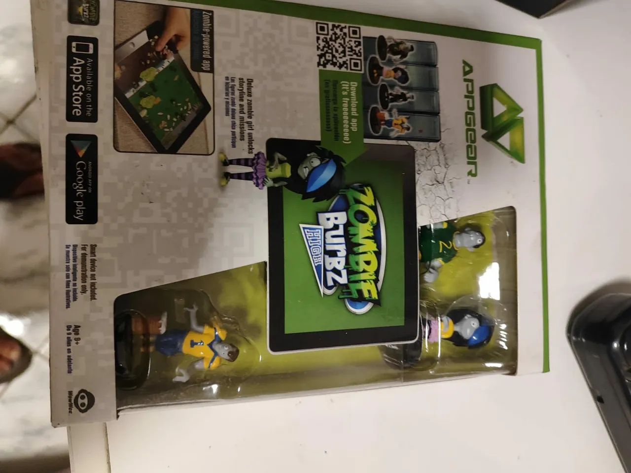 Jogo de tabuleiro Zombie Burbz - Novo - Foto 4