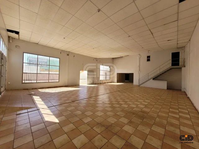 Galpão Comercial com aprox. 1.800m² na Av. Filinto Muller - Foto 3
