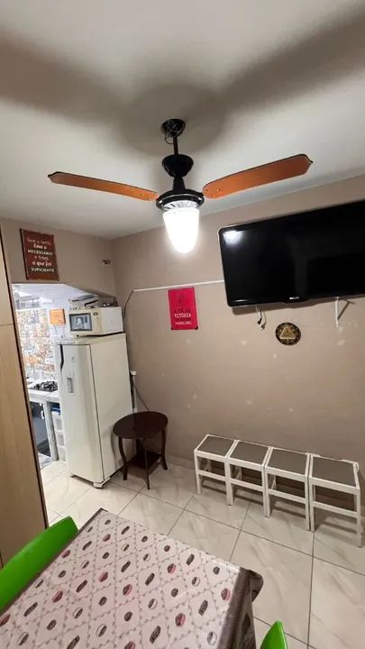 Kitnet Matinhos até 5 pessoas com piscina - Foto 7