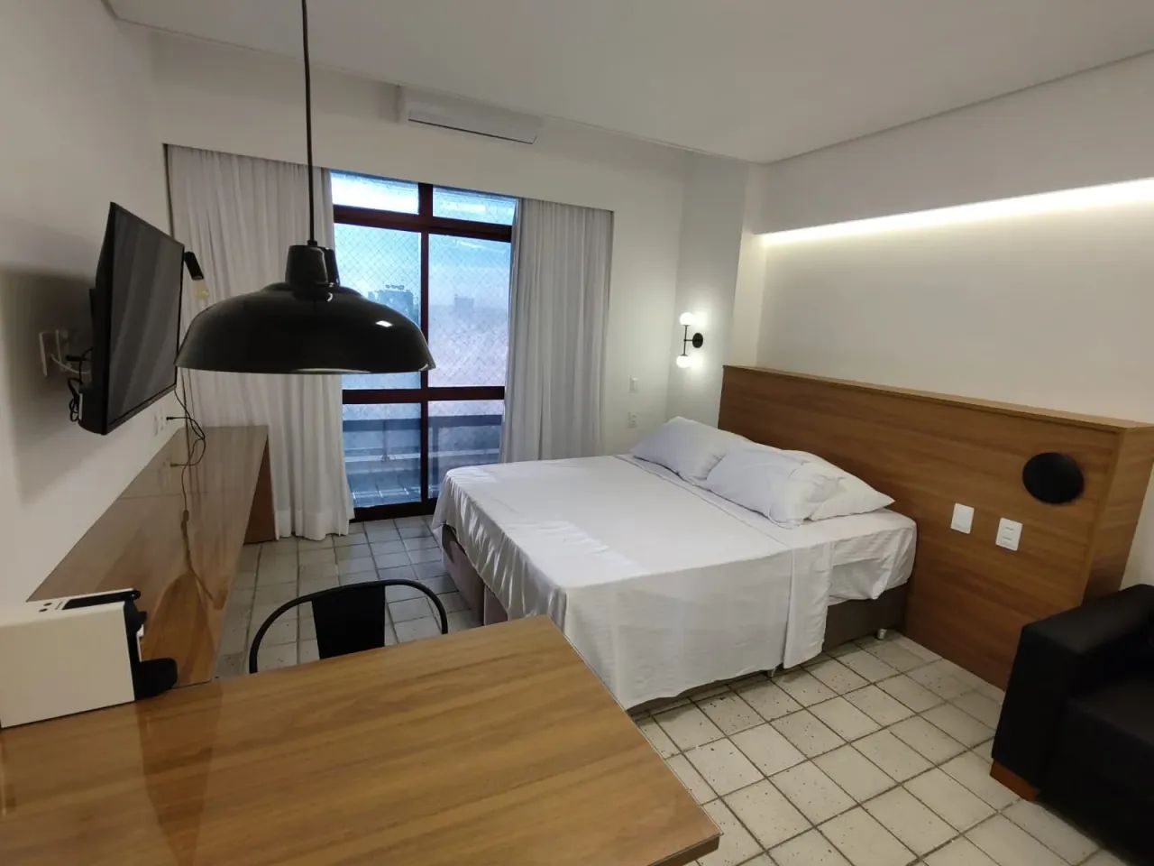 Flat mobiliado no Golden Beach, em Piedade, Beira Mar, com móveis novos e reformado.