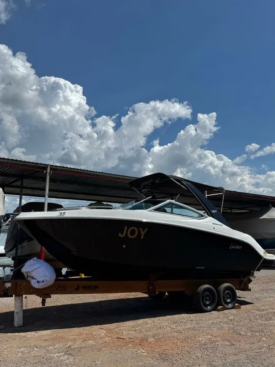 Lancha focker 255 - Novíssima 2024
