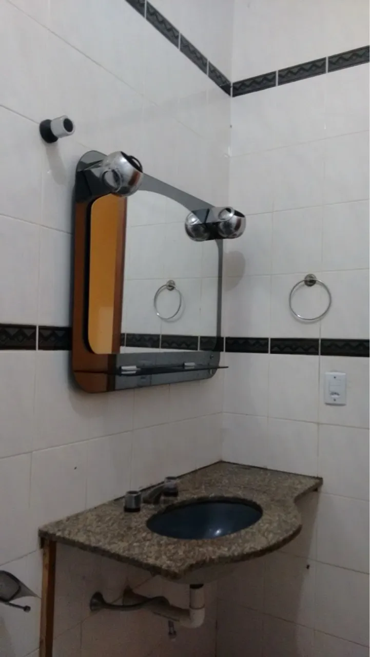 Quarto mobiliado