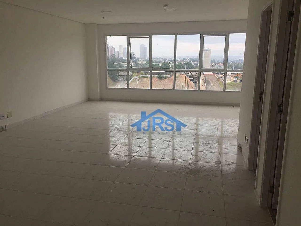 Sala à venda, 55 m² por R$ 380.000,00 - Alphaville Conde II - Barueri/SP