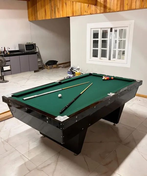 Mesa de sinuca Profissional com fichas - Imperdível - Porto Alegre
