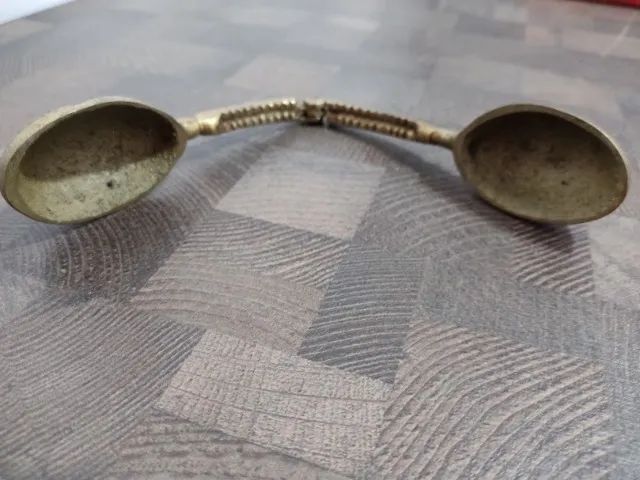 Antigo Quebra Nozes Em Bronze (Usado) - Foto 4