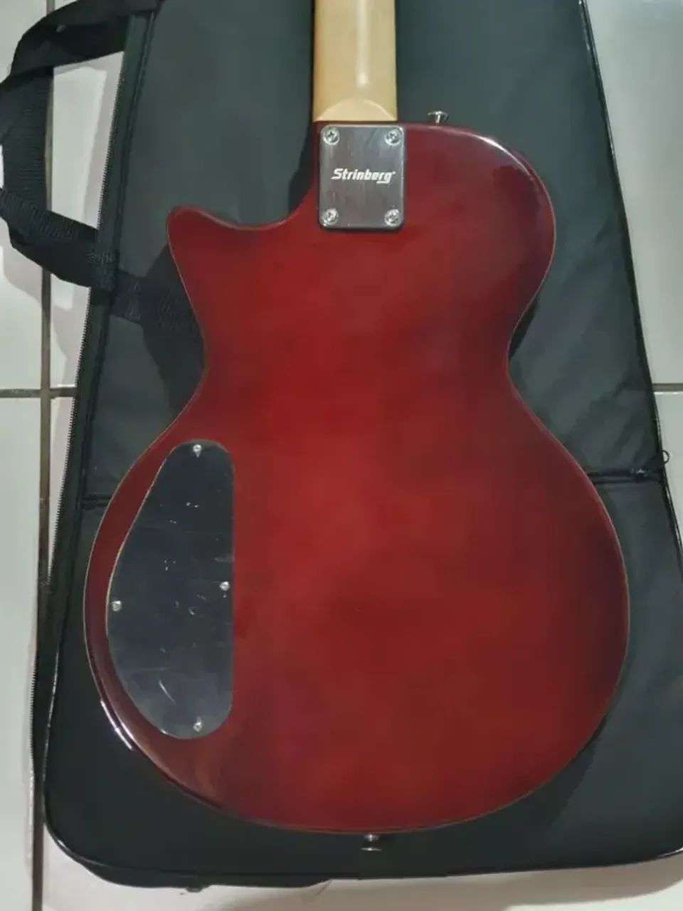 Guitarra Strinberg Lps200 + Case. - Foto 5