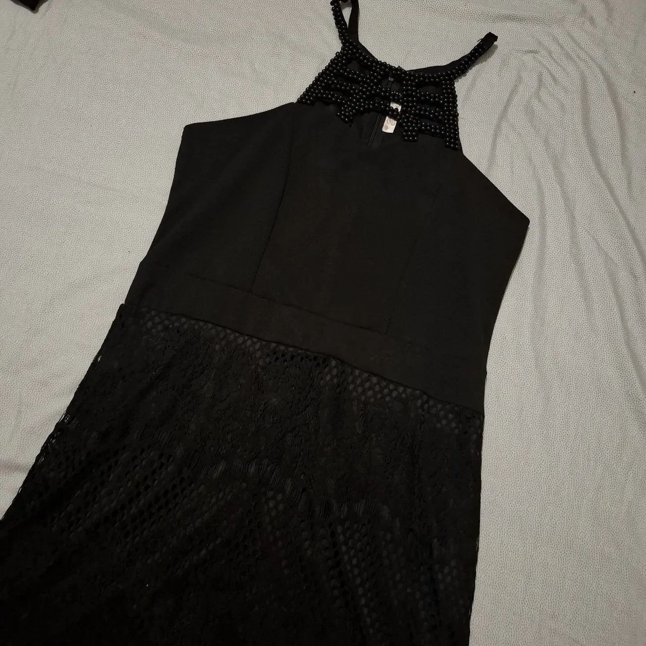 Vestido preto com renda TAM G  - Foto 4