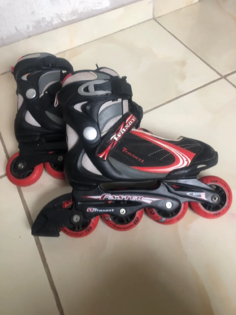 Patins Inline Traxart Faster