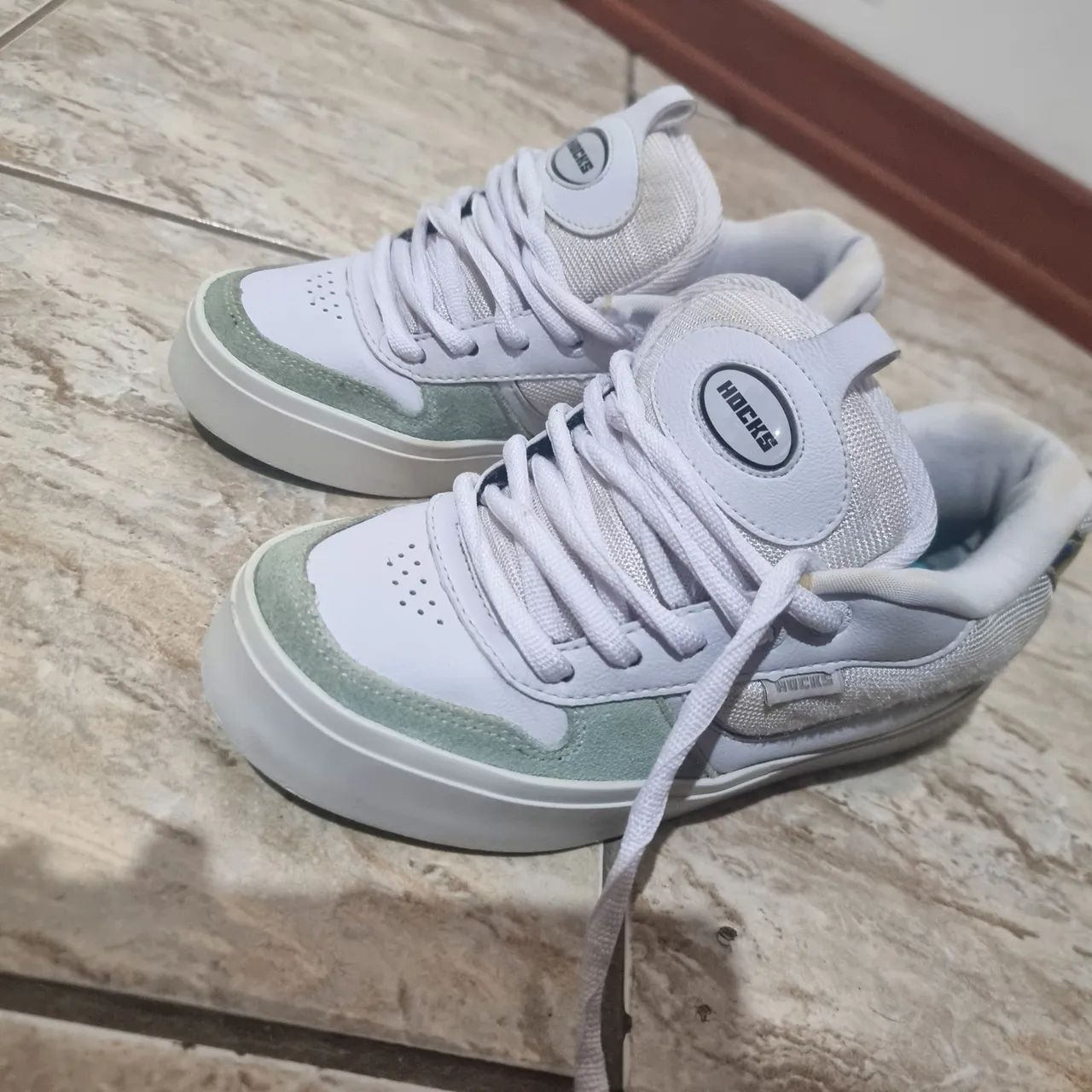 Tênis Hocks tamanho 34 feminino skate  Branco puff street  - Foto 3