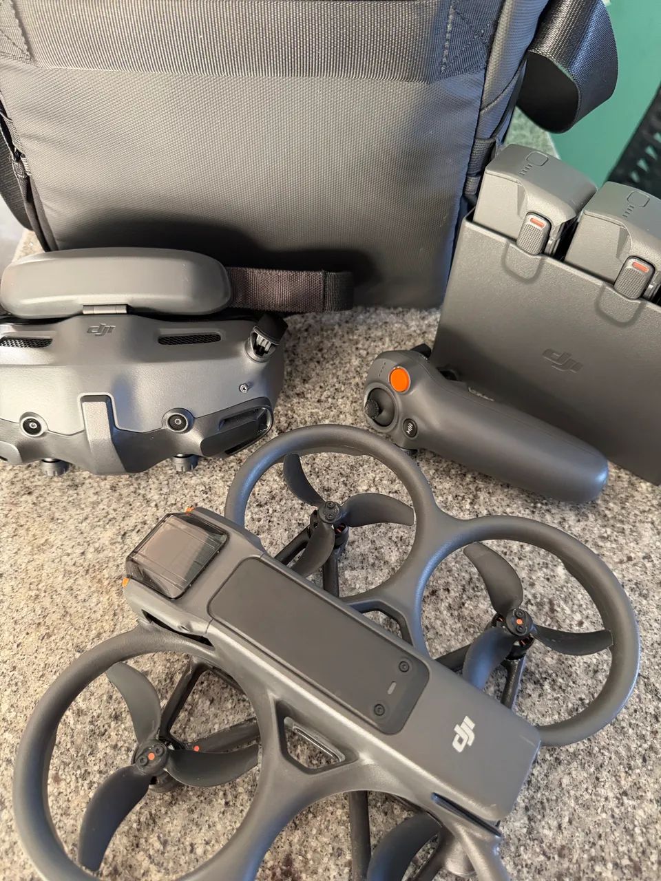 DJI AVATA 2 FLY MORE COMBO - Foto 3