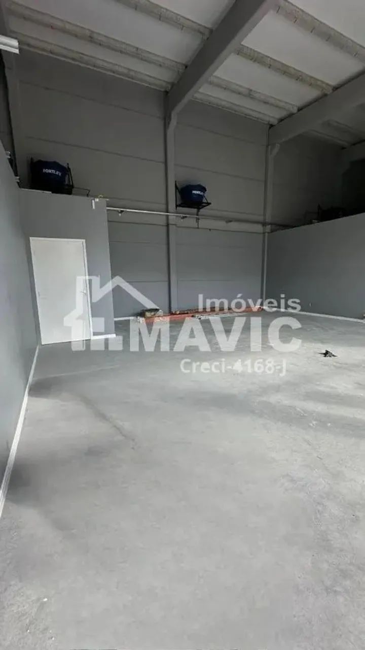 Sala comercial com 70m² disponível para locação no bairro Nova Brasília.
