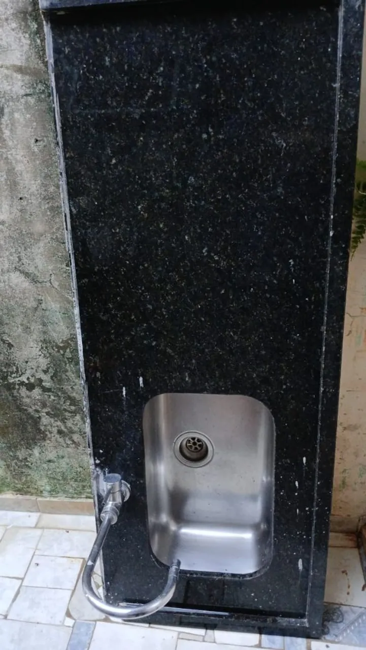 Pia Granito com Torneira 450$