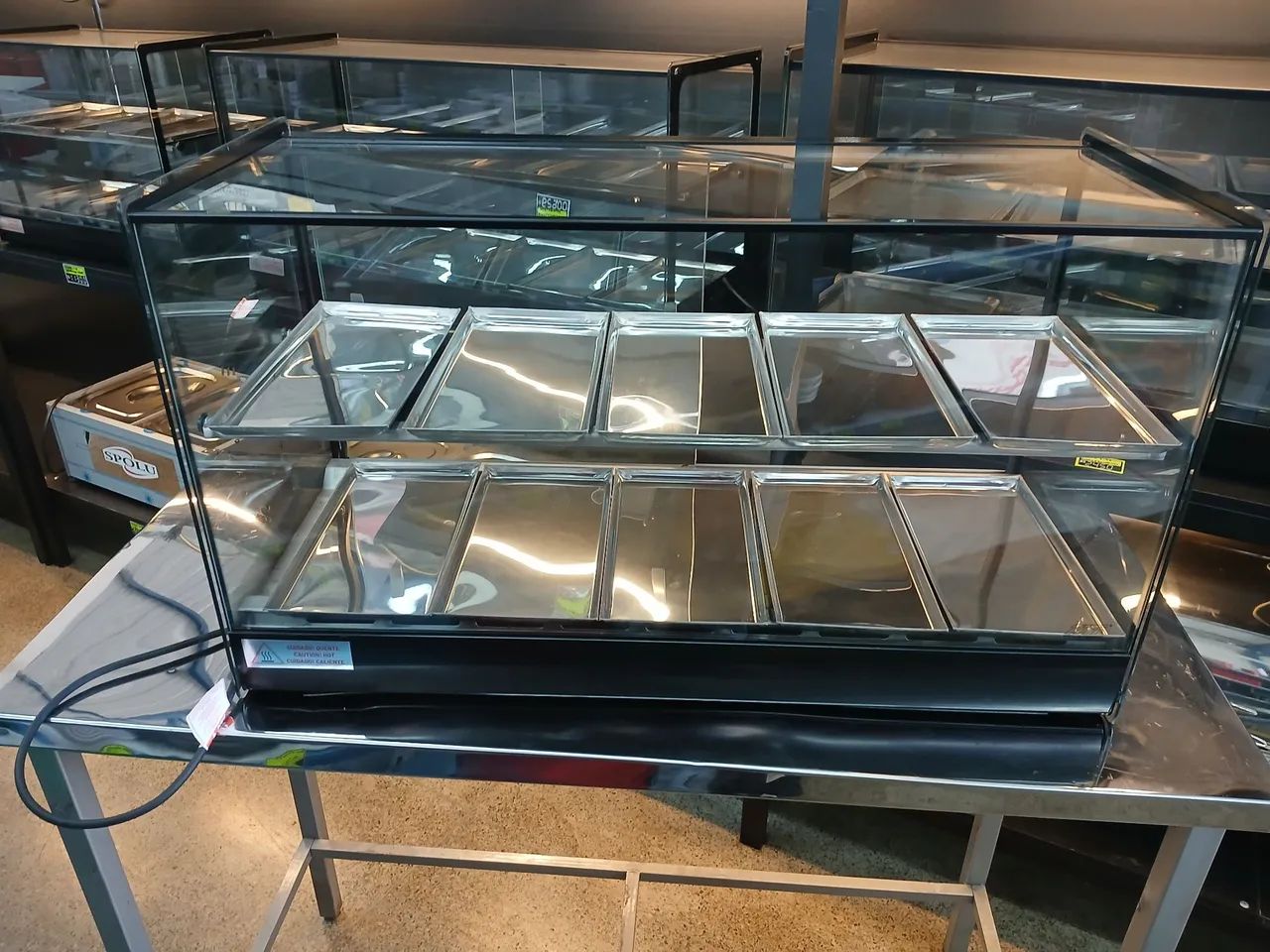 Estufa Quente Elétrica 10 Bandejas Titã com Led