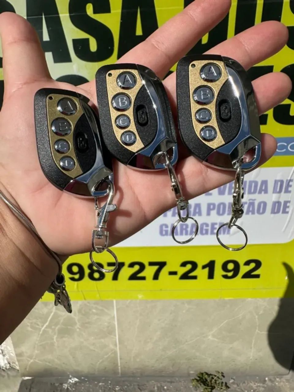 Controle para motor de portão de garagem entregamos já codificado