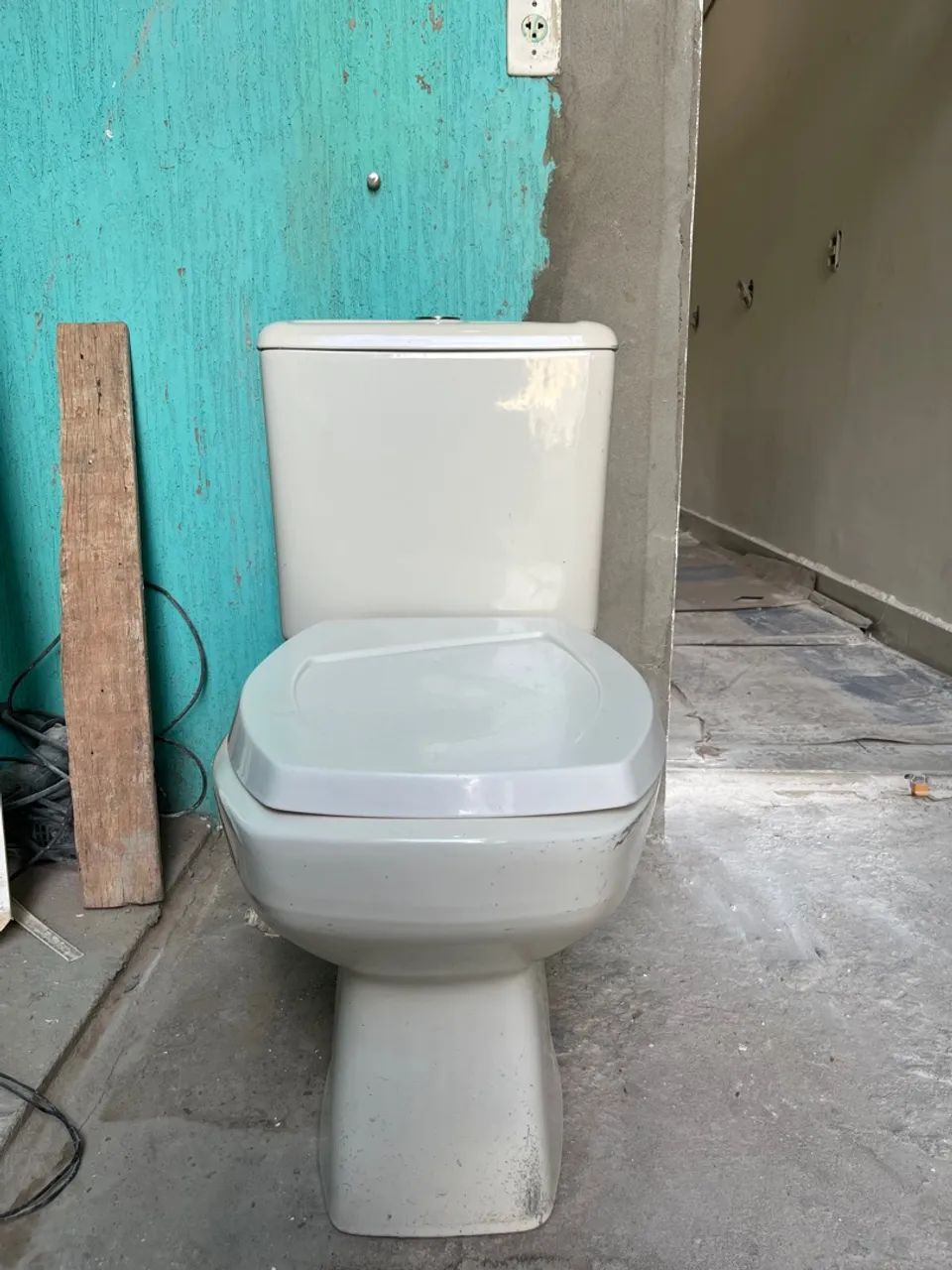 Lavatório de Porcelana com Coluna - Novo! - Foto 4