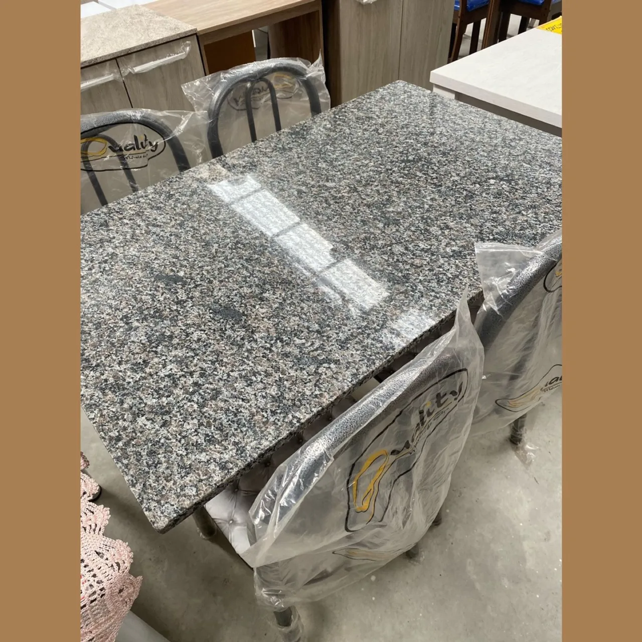 Mesa de granito para cozinha/jantar