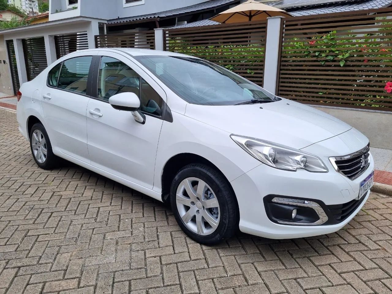Peugeot 408 1.6 turbo thp