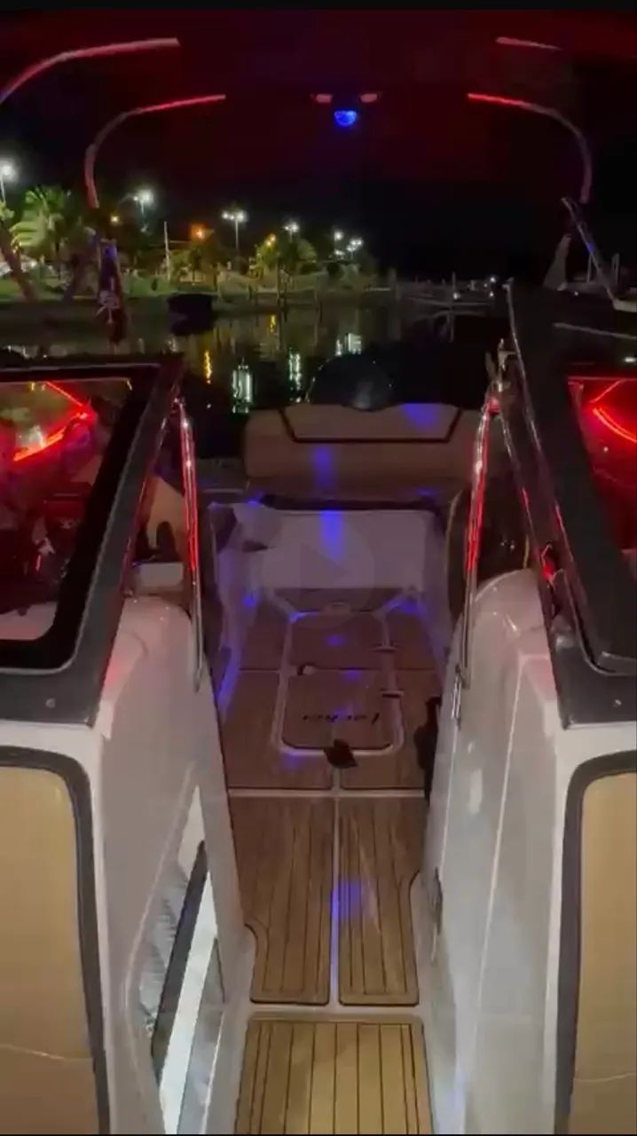 LANCHA FOCKER 240 ANO 2018 SÓ ÁGUA DOCE ( 100% ORIGINAL )  - Foto 13