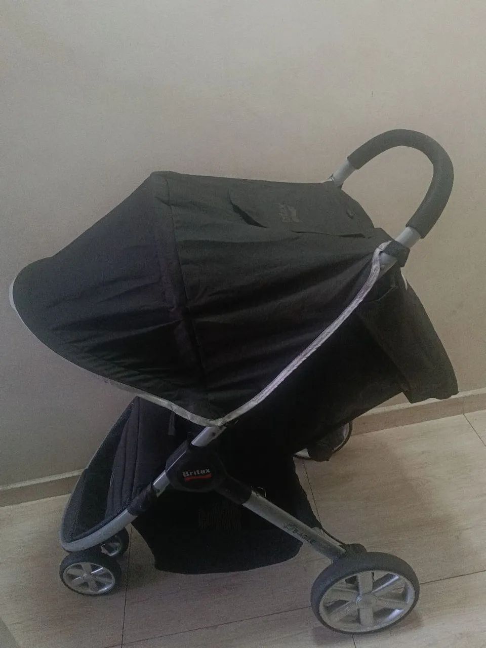 Carrinho de bebê Britax até 25kg Reclinável Higienizado  - Foto 3