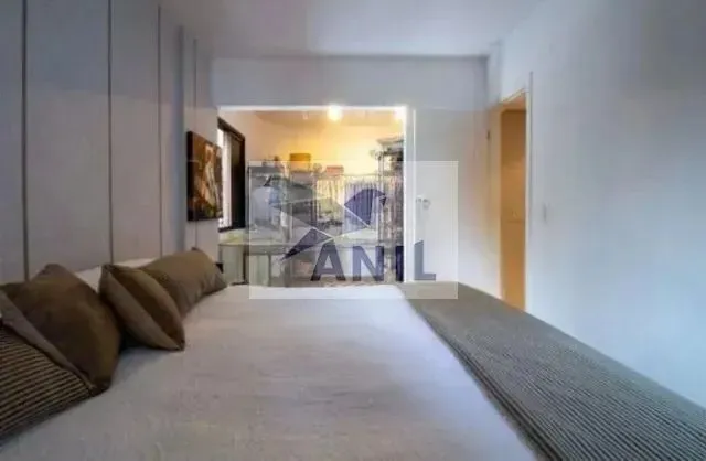 Moema, São Paulo: Apartamento de 95m² com 2 dormitórios e 1 suíte à venda e locação por R$