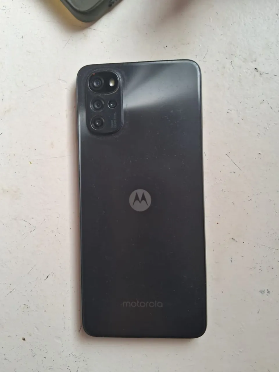 Moto g 22 usado, com carregador original e caixa (unico dono)