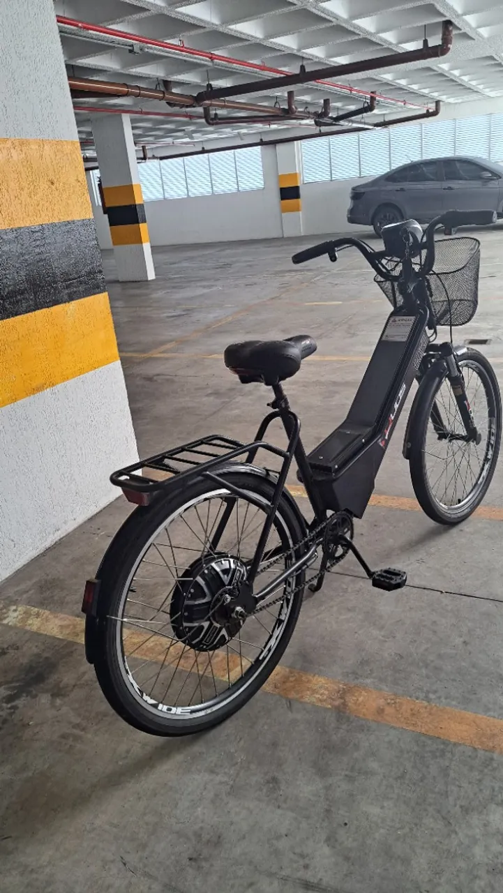 Bicicleta elétrica nova