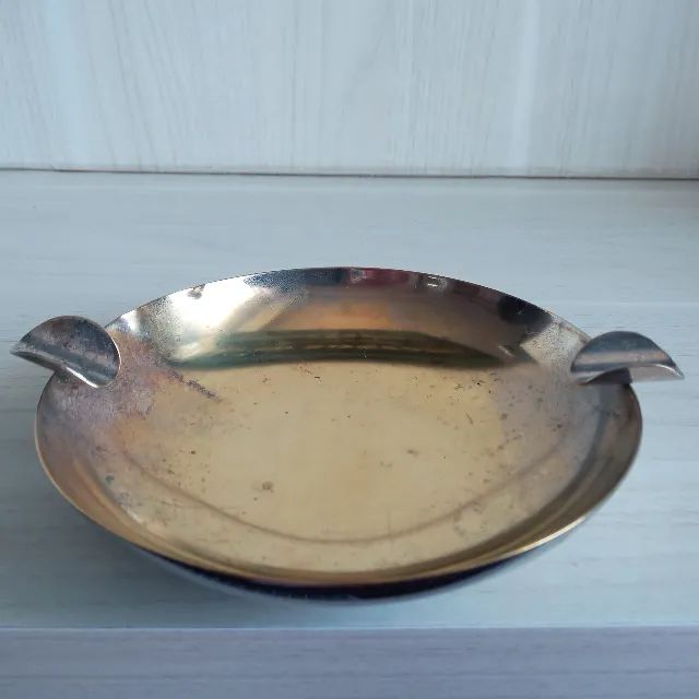 Antigo Cinzeiro Andino  Chileno  de Coleção em Metal 