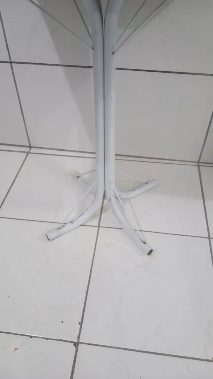 Mesa de mármore 64220715435394122