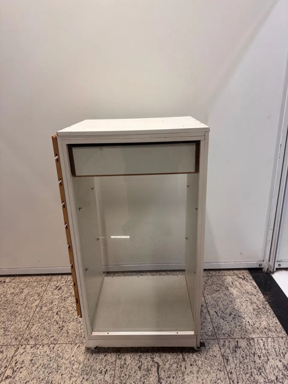 Balcão de Loja/Expositor em MDF