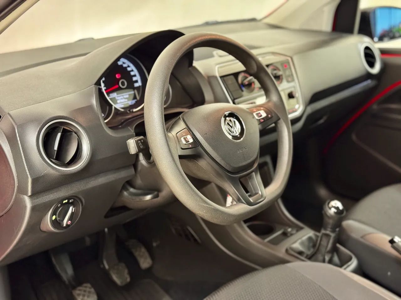 Volkswagen Up! Extreme 1.0 TSI Total Flex 12V 5P 2020 - Foto 9